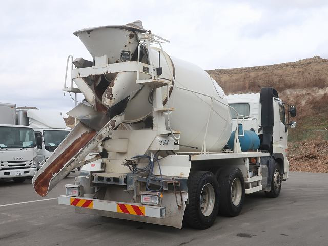 中古トラック 日野コンクリートミキサー車 ＃3