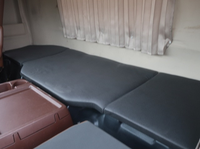 中古トラック 日野コンクリートミキサー車 ＃23