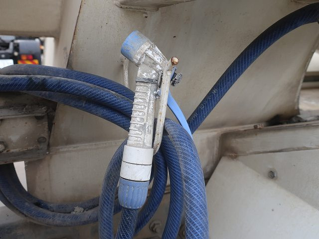 中古トラック 日野コンクリートミキサー車 ＃10