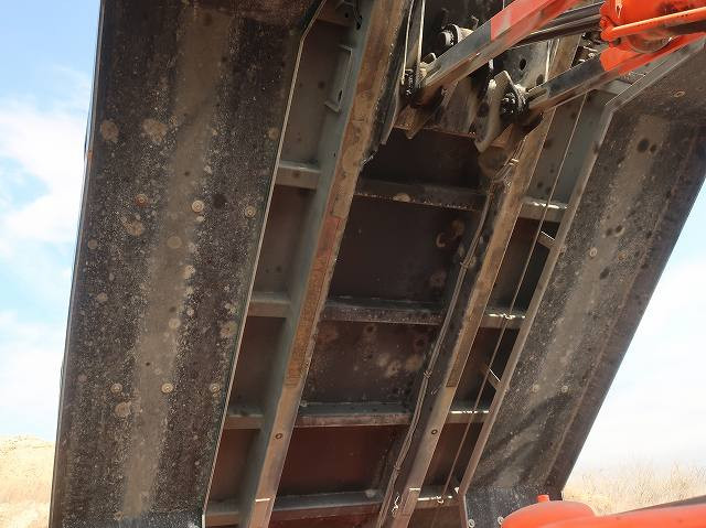 中古トラック 三菱ふそう スーパーグレート 大型ダンプ