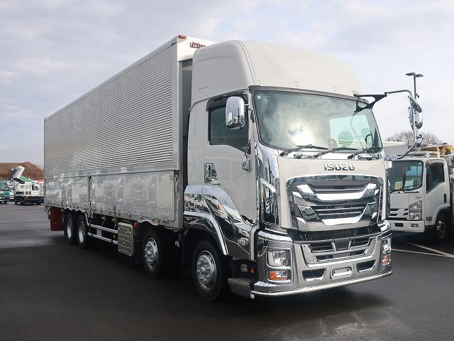 中古トラック いすゞ ギガ 大型アルミウィング