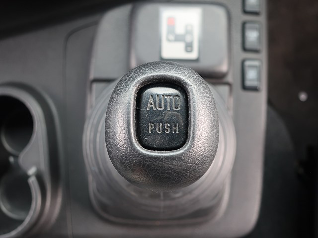 中古トラック いすゞ ギガ 大型アルミウィング