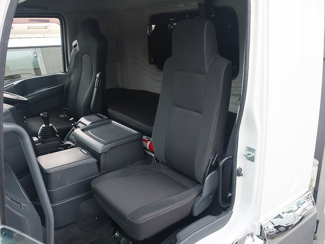 中古トラック いすゞアルミウィング #22