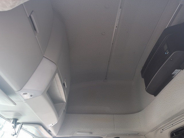 中古トラック いすゞ ギガ 大型アルミウィング