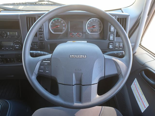 中古トラック いすゞアルミウィング ＃16