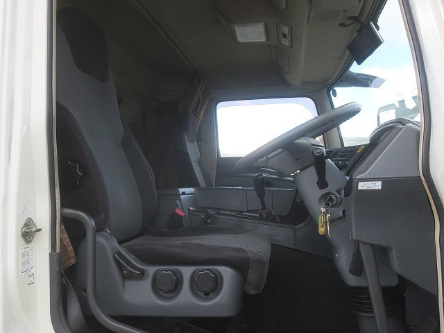 中古トラック 三菱ふそう冷凍ウィング ＃15