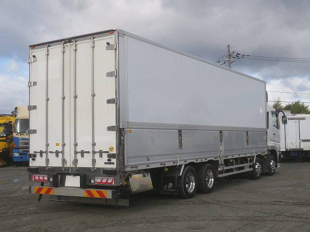 中古トラック 三菱ふそう冷凍ウィング ＃3