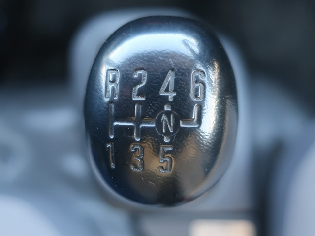 中古トラック いすゞアルミバン ＃18