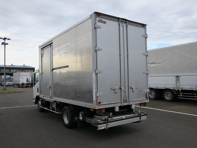 中古トラック いすゞアルミバン ＃4