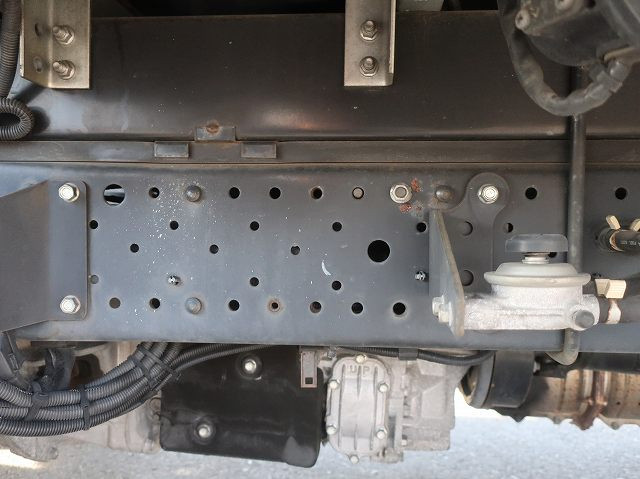 中古トラック いすゞアルミバン ＃8