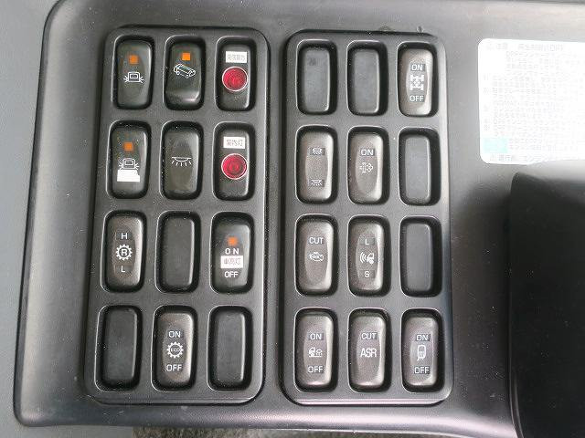 中古トラック 三菱ふそうアルミウィング ＃21