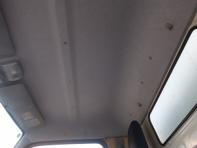 中古トラック 三菱ふそう キャンター 2tアルミバン