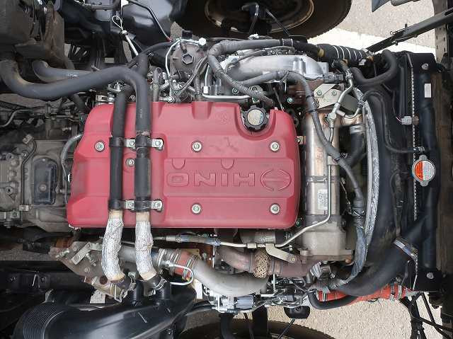 中古トラック 日野 レンジャー ヒアブクレーン付平ボディ