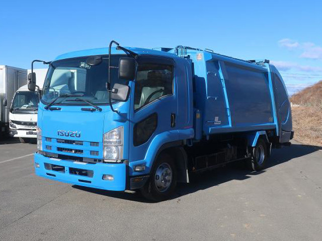  いすゞパッカー車（塵芥車）