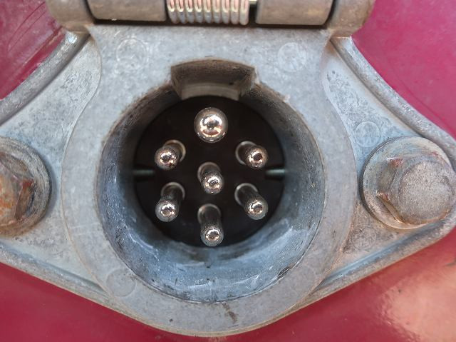 中古トラック トレクスアルミブロック平トレーラー ＃11