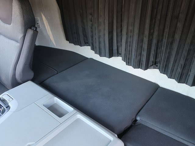 中古トラック 三菱ふそう冷凍バン ＃23