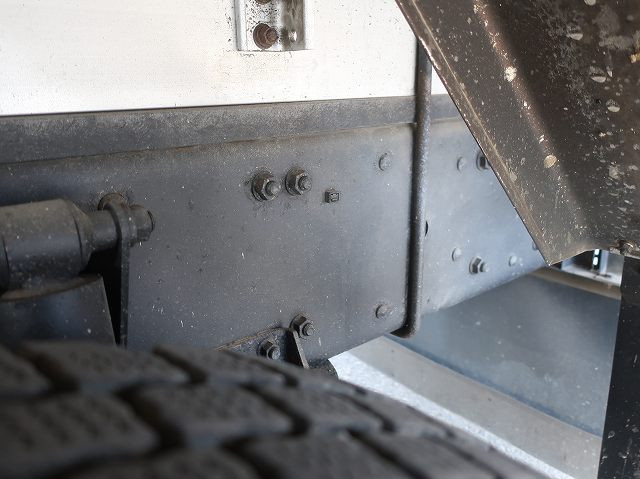 中古トラック 三菱ふそう冷凍バン ＃8