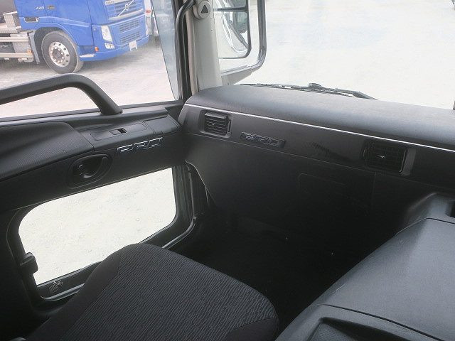 中古トラック 三菱ふそう スーパーグレード 大型アルミウィング