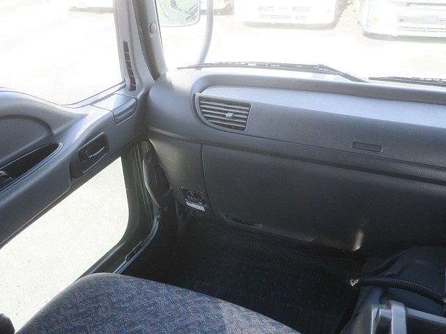 中古トラック いすゞコンクリートミキサー車 #17