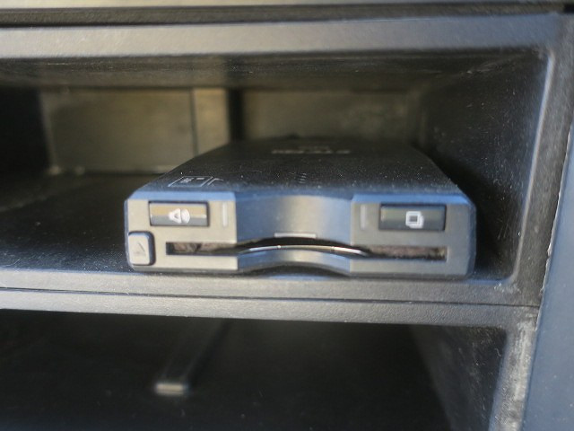 中古トラック いすゞコンクリートミキサー車 #21