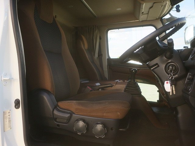 中古トラック 日野アルミウィング ＃12