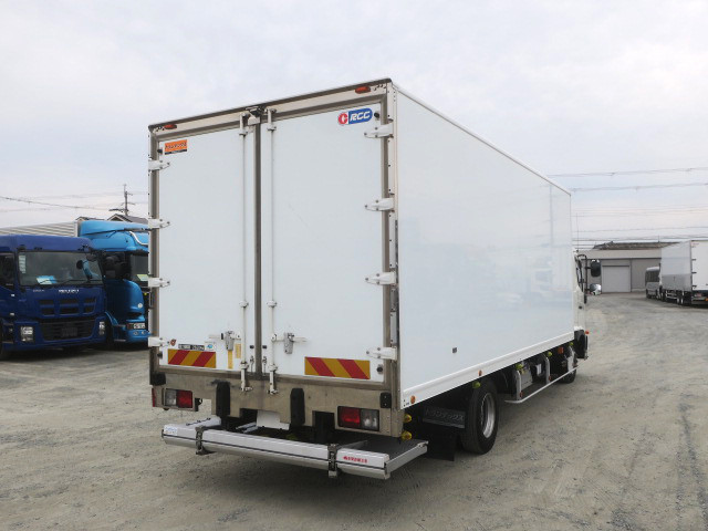 中古トラック 日野冷凍バン ＃3