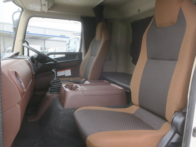 中古トラック 日野冷凍バン ＃22