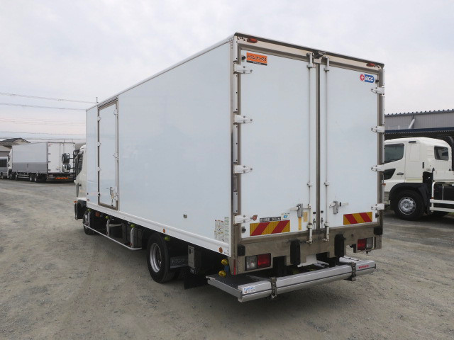 中古トラック 日野冷凍バン ＃4