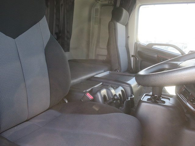 中古トラック 日野 プロフィア トラクタヘッド