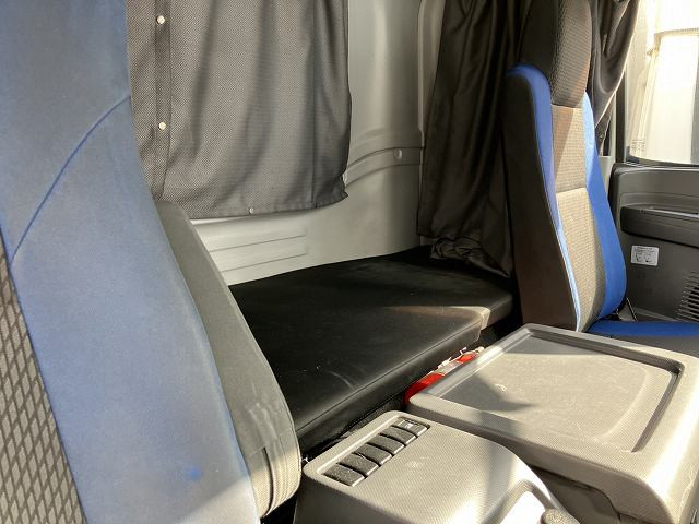 中古トラック いすゞアルミウィング ＃23