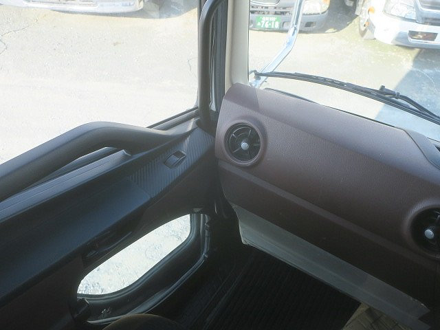 中古トラック 日野トラクタヘッド ＃15