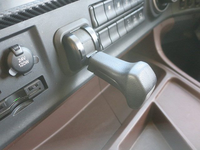 中古トラック 日野トラクタヘッド ＃18