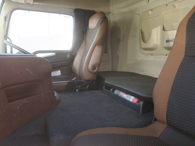 中古トラック 日野トラクタヘッド ＃22