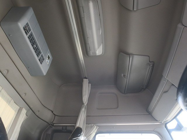 中古トラック 日野トラクタヘッド ＃24