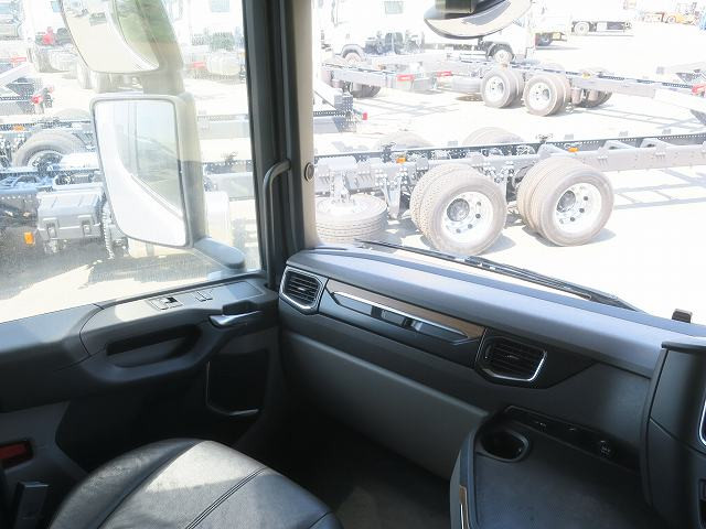 中古トラック スカニアトラクタヘッド ＃11