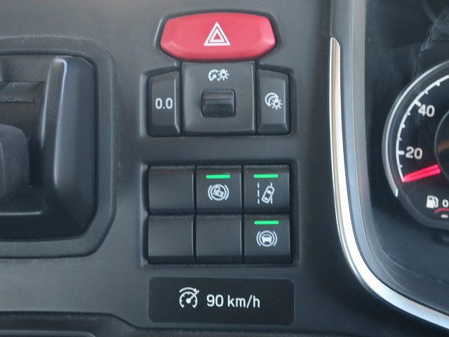 中古トラック スカニアトラクタヘッド ＃19