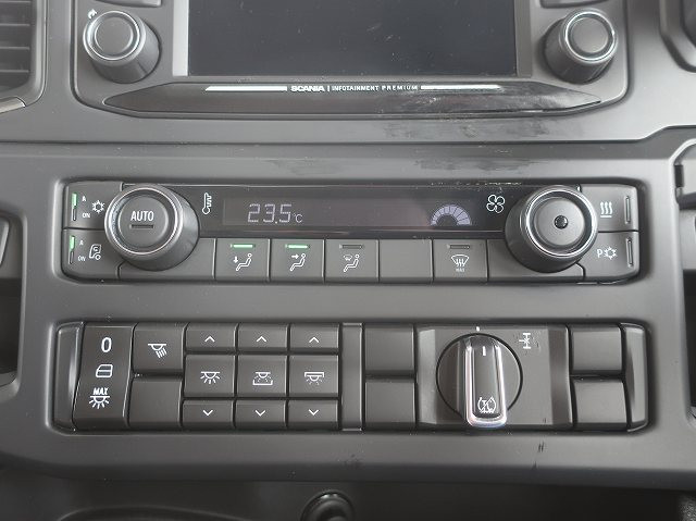 中古トラック スカニアトラクタヘッド ＃21