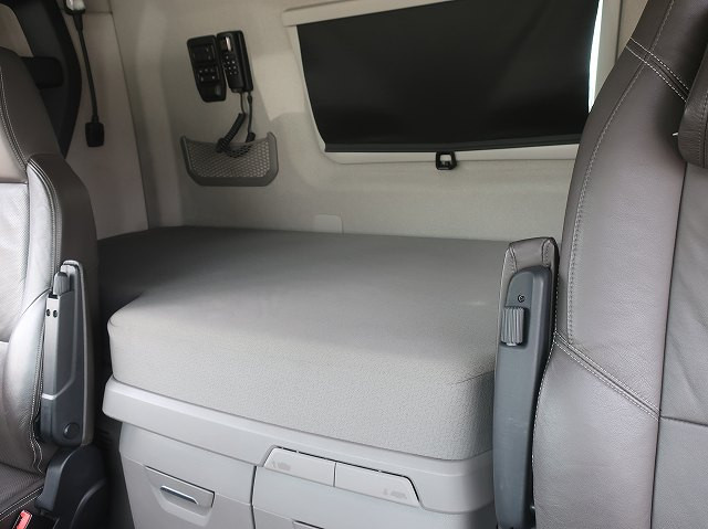 中古トラック スカニアトラクタヘッド #23