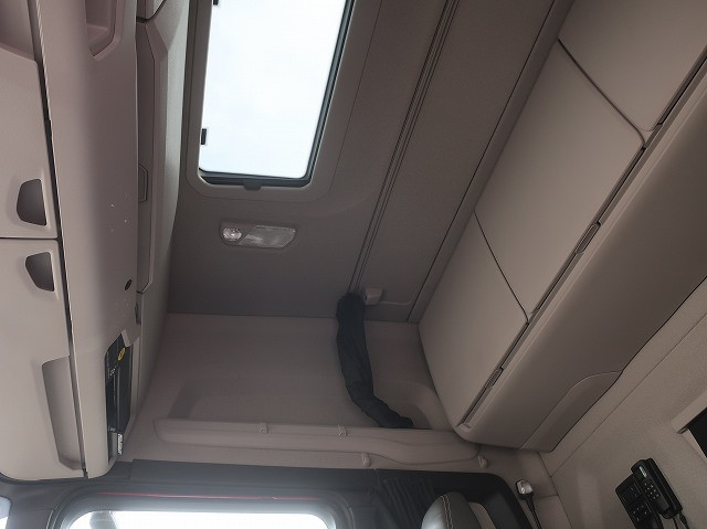 中古トラック スカニアトラクタヘッド ＃24