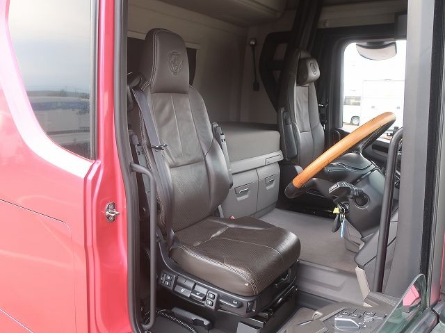 中古トラック スカニアトラクタヘッド ＃10