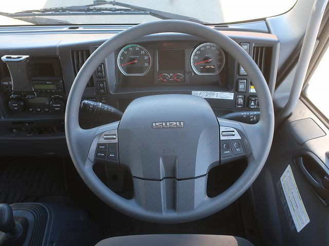 中古トラック いすゞアルミウィング ＃15