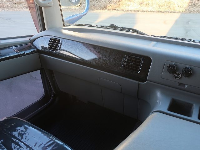 中古トラック 三菱ふそう スーパーグレード トラクタヘッド