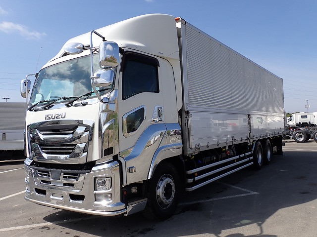  いすゞアルミウィング