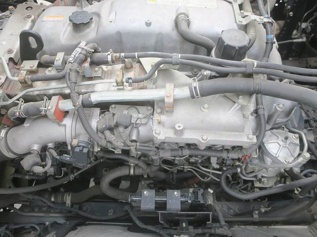 中古トラック いすゞ ギガ 大型アルミウィング