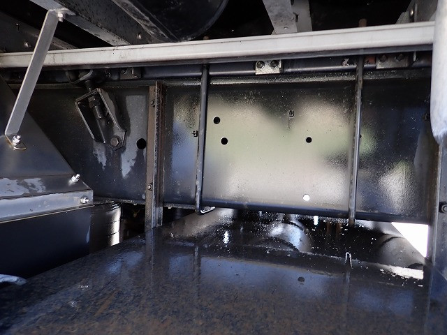 中古トラック いすゞ ギガ 大型アルミウィング