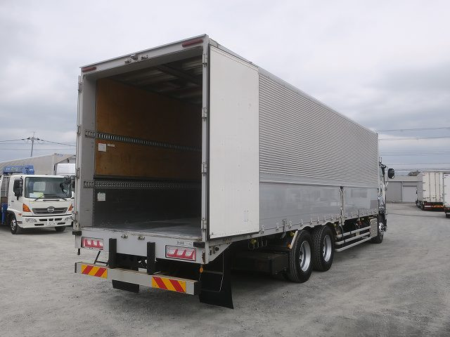 中古トラック いすゞアルミウィング ＃7