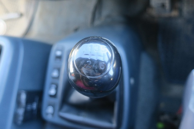 中古トラック UDトラックスセーフティーローダー ＃17