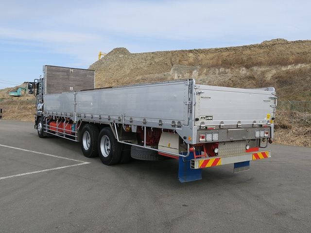 中古トラック いすゞ ギガ 大型平ボディアルミブロック