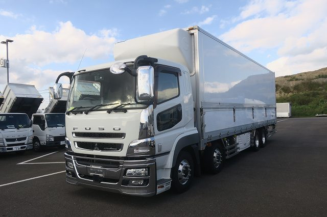 三菱ふそう　冷凍ウィング