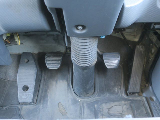 中古トラック いすゞ フォワード 中型アルミウィング